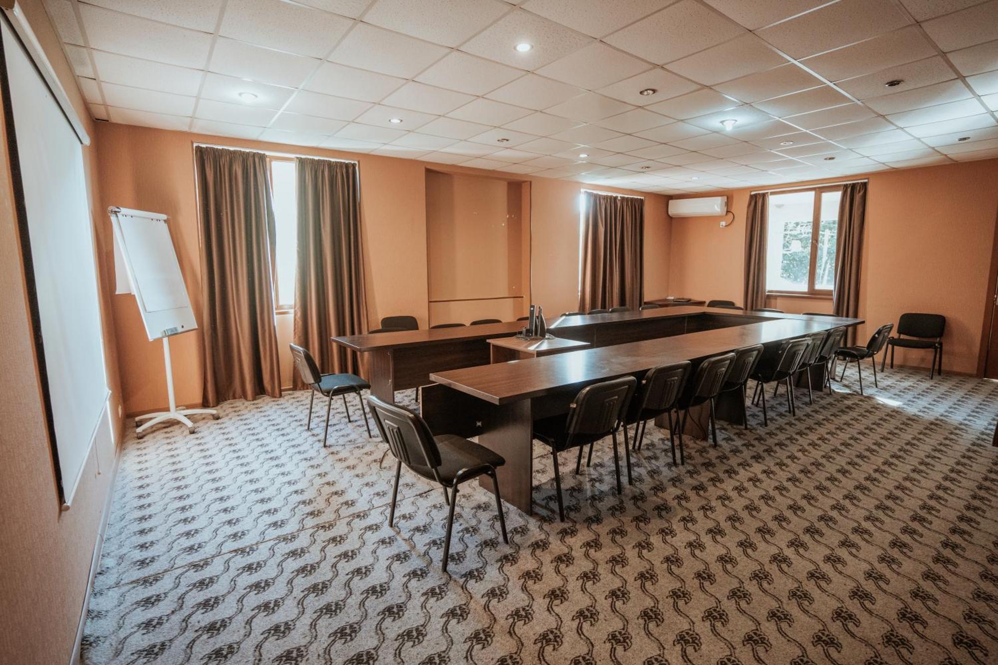אמברולאורי Hotel Metekhara מראה חיצוני תמונה